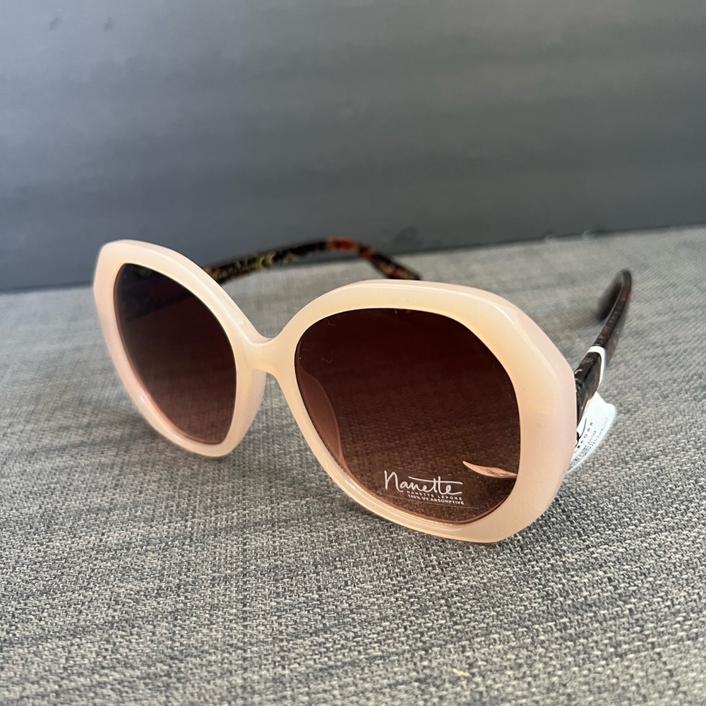 NWT NANETTE LEPORE SUNGLASSES EYEWEAR ACCESSORY